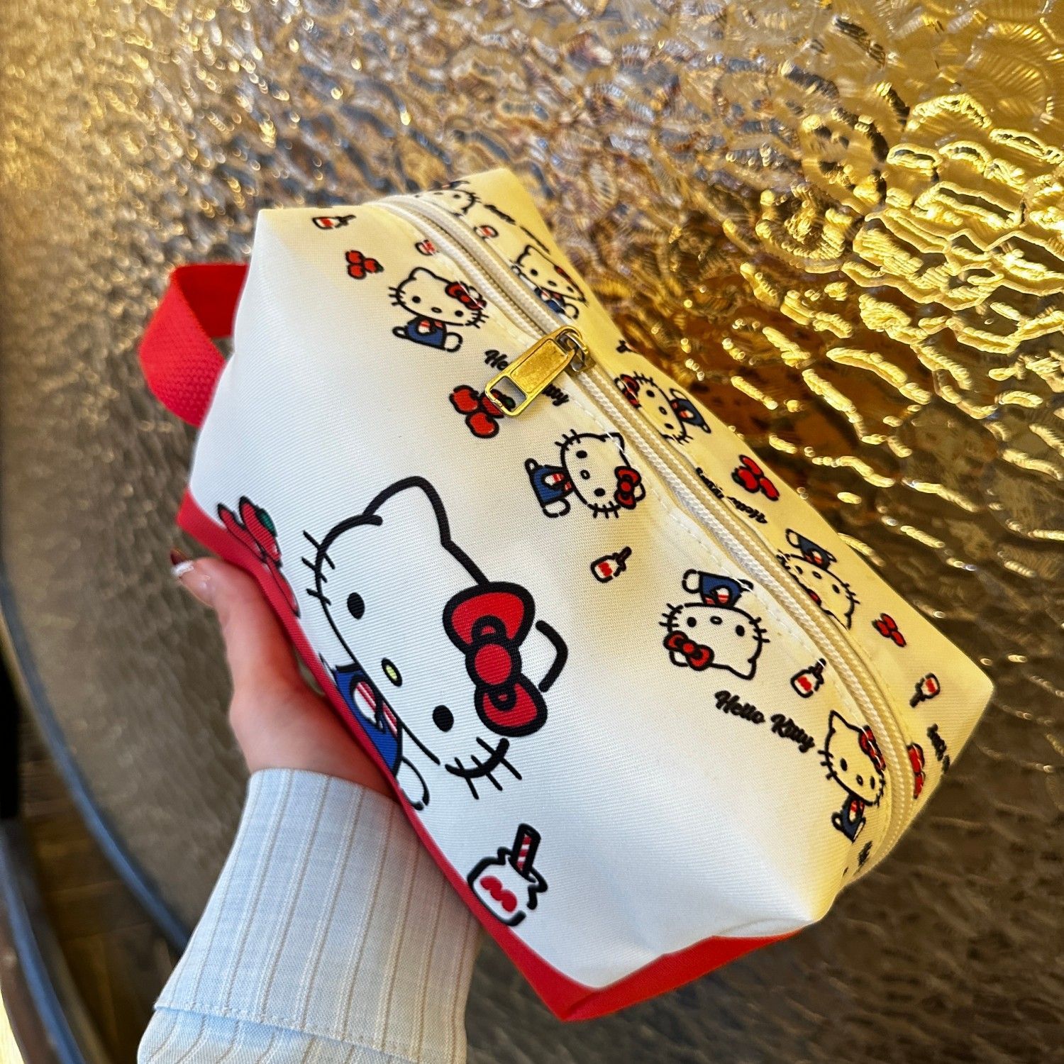 Picture of Hello Kitty Travel Bag