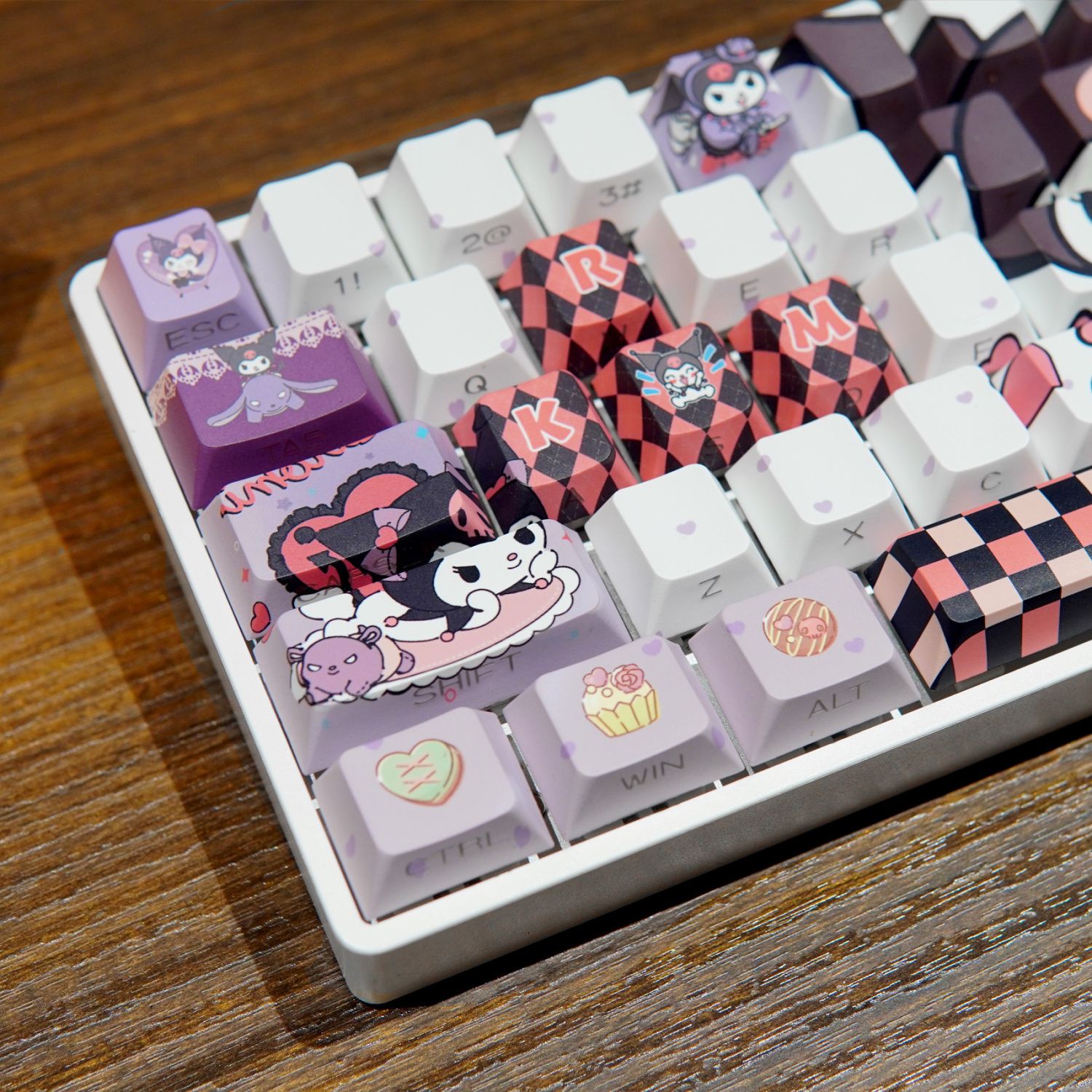 Picture of Kuromi Keycaps